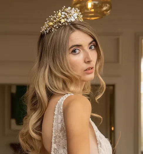 Golden Sorrento Tiara - Image 2