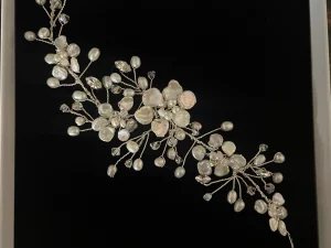 Flora Pearl Hairvine