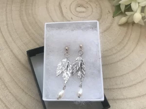 Leaf silver earrings