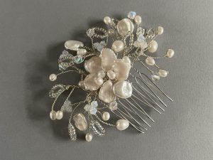 Silver Blossom Comb